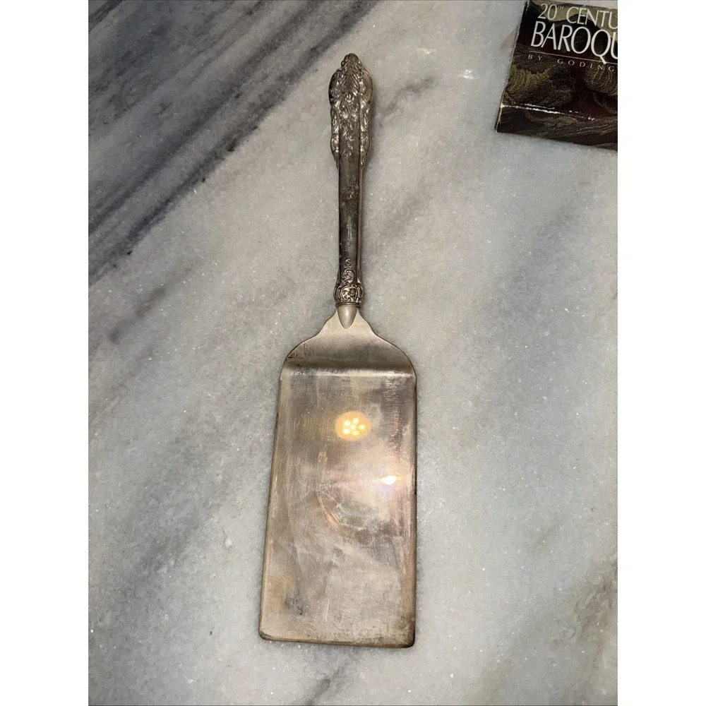 20th Century Baroque By Godinger‎  Silver Plated Lasagne Server 11.5 Inches 3...